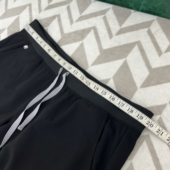 FIGS NWT Zamora Jogger Scrub Pants Black size XXLP Medical scrubs - Picture 8 of 10